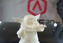 BABY YODA en cours de peinture, pr mon fils fan de la série Mandalorian sur Dis…